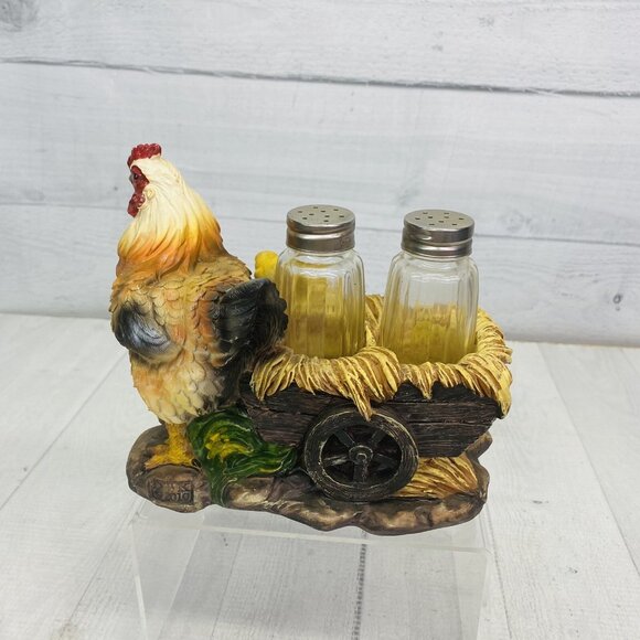 DWK 2010 Animal Hen Rooster & Chick Resin Holder w Salt And Pepper Shaker Set 3 - Picture 3 of 16